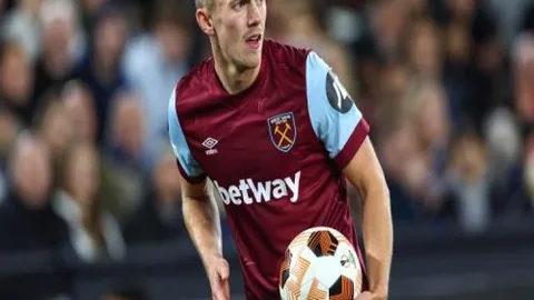 澤卡重傷恐缺席半年，畢津浩上位或成临时解决方案！